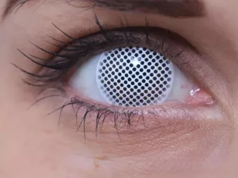   ColourVUE Crazy White Pixel (2 stk) , Abdeckung, 3 Monatskontaktlinsen - ohne Dioptrie