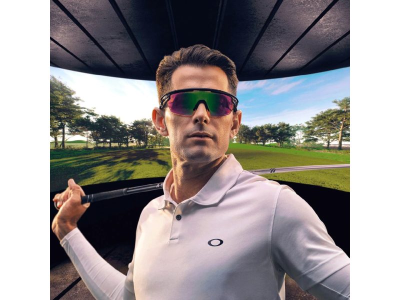 Oakley Sphaera Sonnenbrille OO 9403 06